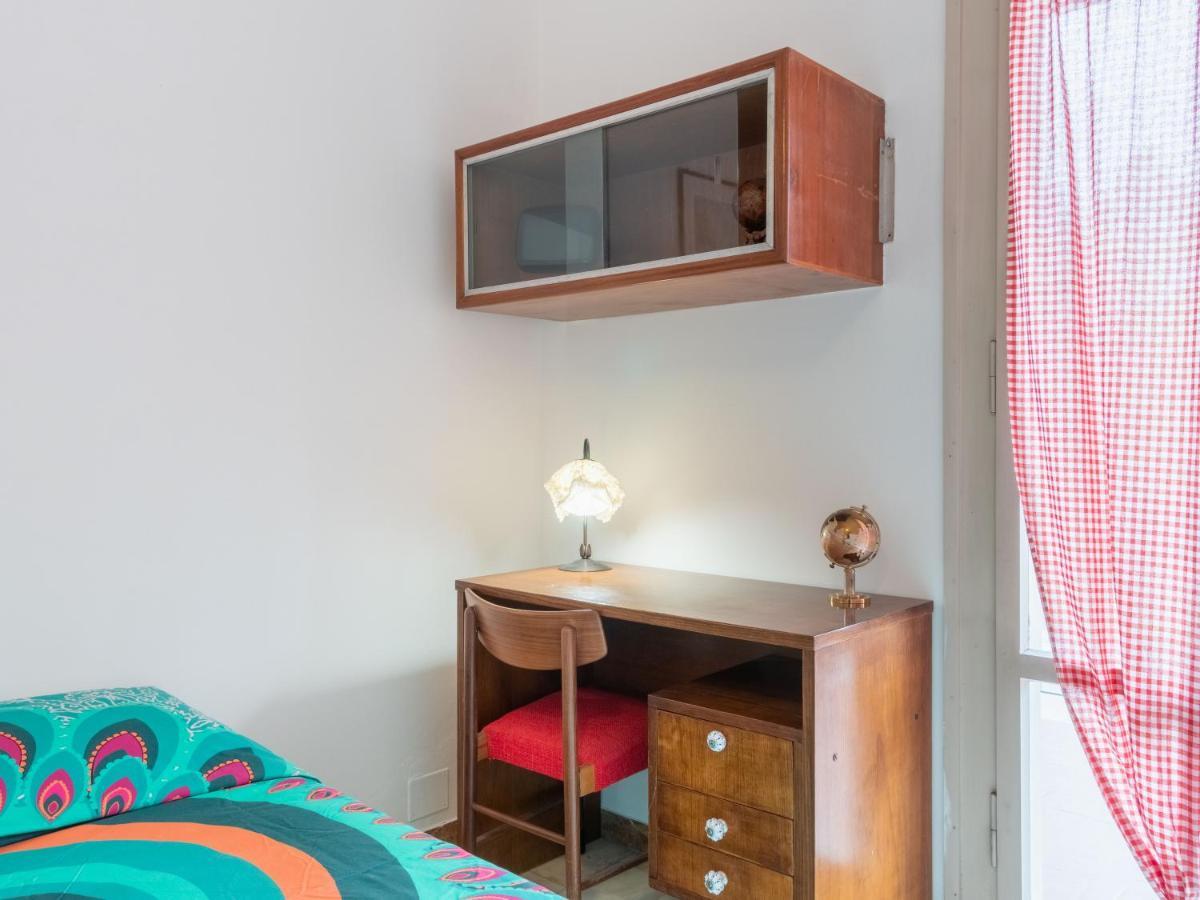 פסארו Flaminia Bright & Roomy Apartment מראה חיצוני תמונה